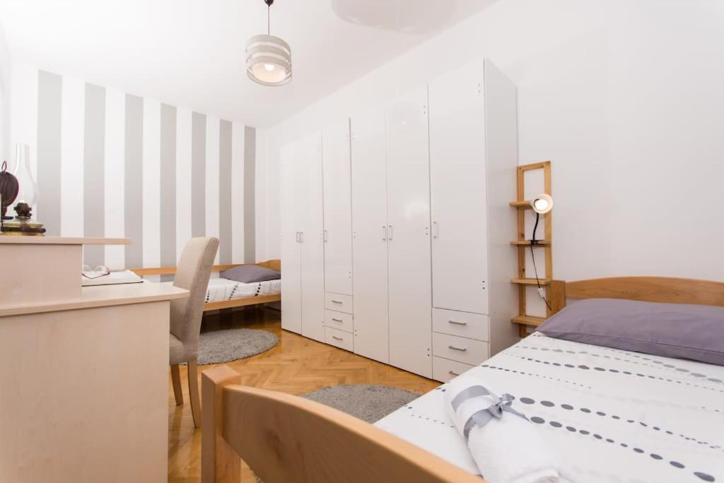 Apartment Dajana Feeling Of Home Трогір Екстер'єр фото